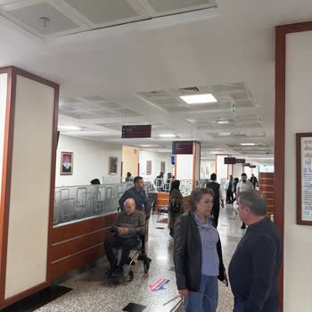 Kısa Süreli Ve Yetersiz Muayene Deneyimi