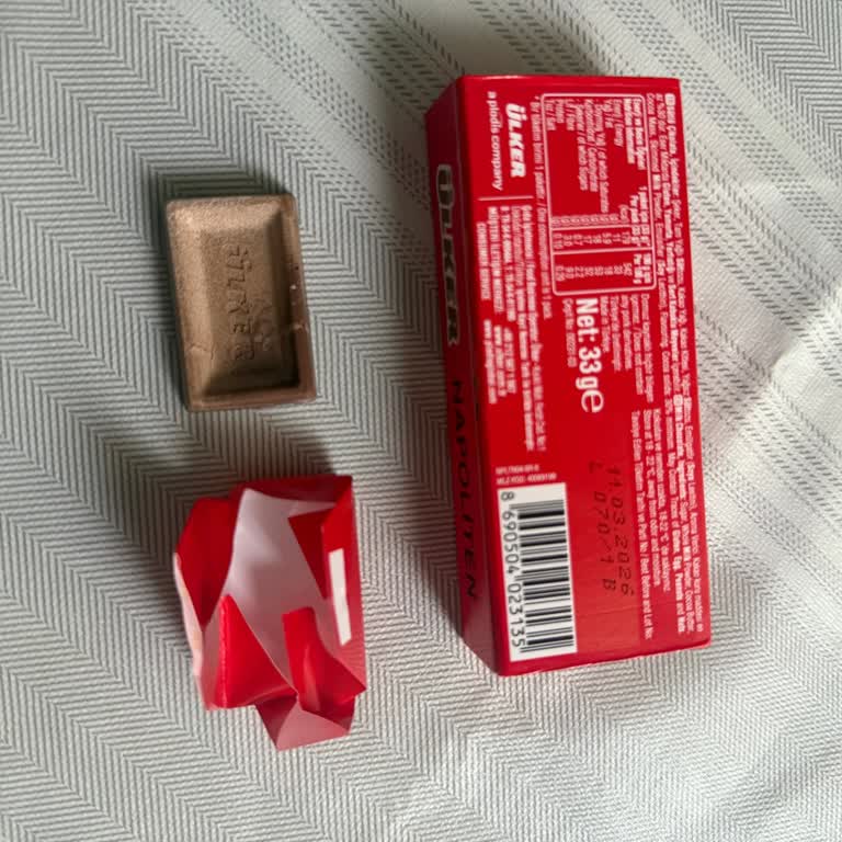 Aldığım Çikolatada Son Kullanma Tarihine Rağmen Renk Değişikliğiyle Karşılaştım