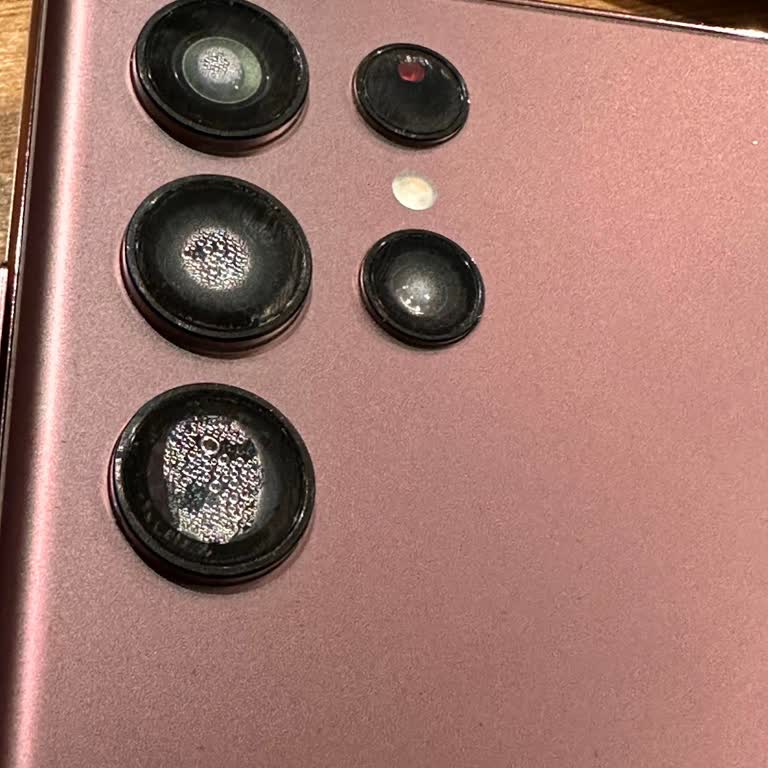 Yetkili Servis Sonrası S22 Ultra'nın Su Geçirmezliği Kayboldu