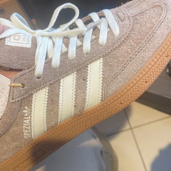 Aldığım Ayakkabılar Kusurlu Ve Orijinal Değil, İade Kabul Edilmiyor