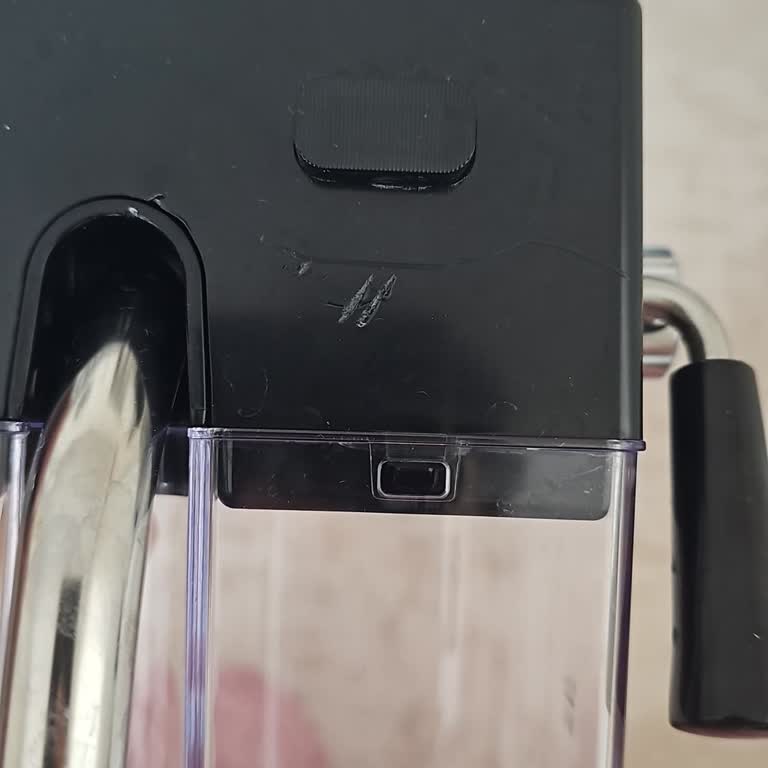 Karaca S10 Espresso Makinesi Sürekli Arızalı, Servis Sorunları Ve İade Talebi