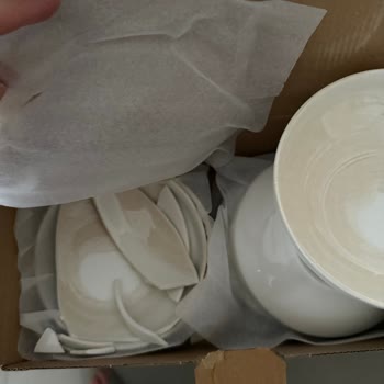 Kırık Yemek Takımı Teslimatı Sonrası Yetkiliye Ulaşamama Mağduriyeti