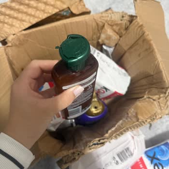 Watsons Siparişimde Hasarlı Ürünler Ve İade Sürecinde İletişimsizlik Yaşıyorum