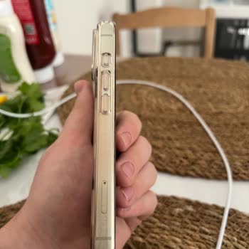 Kısa Sürede Sararan Kılıf Nedeniyle Hayal Kırıklığı Ve Değişim Talebi