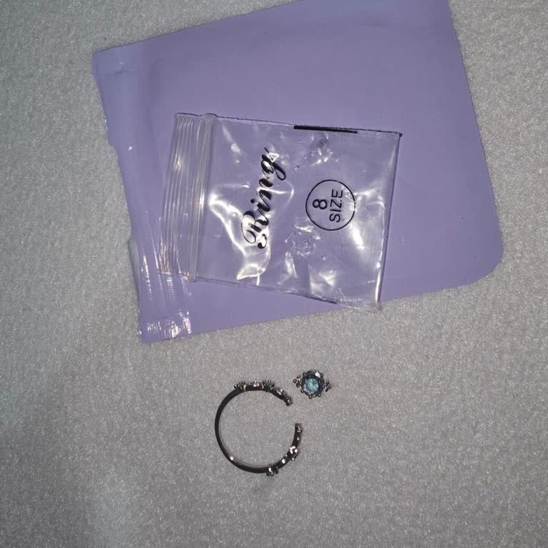 Kırık Gelen Yüzük Ve İletişimsizlik Nedeniyle İade Talebi