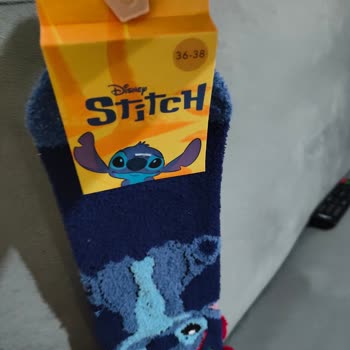 Etiketi Üzerinde Ve Kullanılmamış Çorabın Değişimi Reddedildi