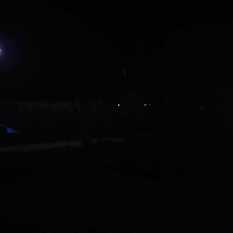 Sokak Aydınlatmaları Her Gece Arızalanıyor Mahalle Karanlıkta Kalıyor