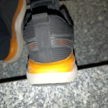 Aldığım Ayakkabıda Kısa Sürede Hasar Ve Garanti Sürecinde Mağduriyet