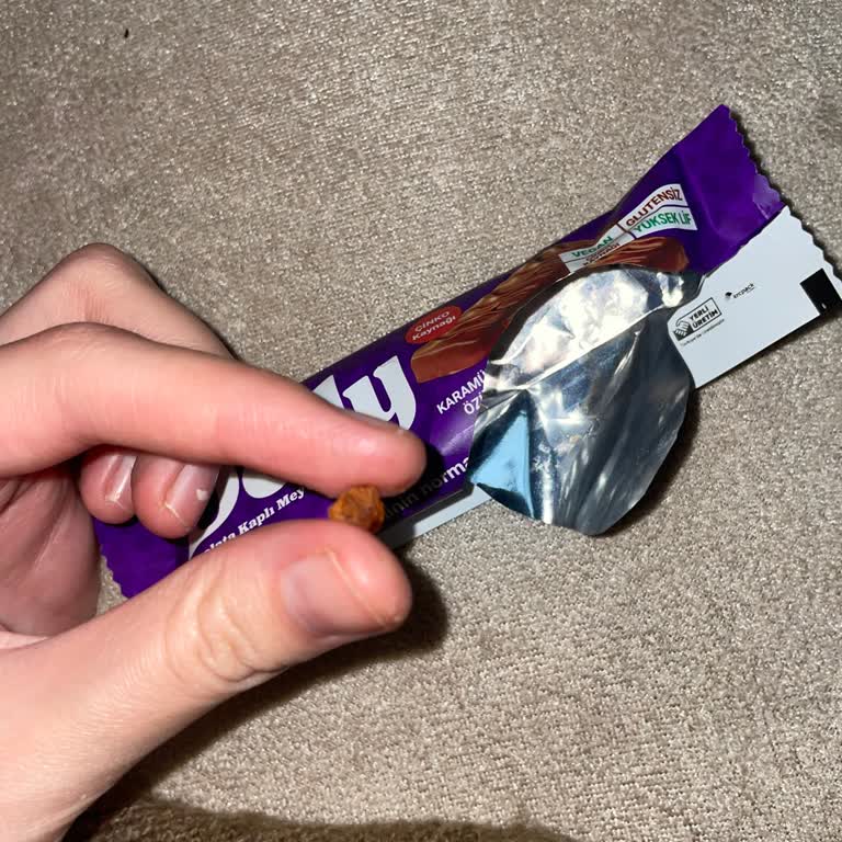 Aldığım Üründen Sert Cisim Çıktı Sağlığım Tehlikeye Girdi