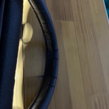 Kısa Sürede Yıpranan Çanta Ve Yetersiz Satış Sonrası Destek