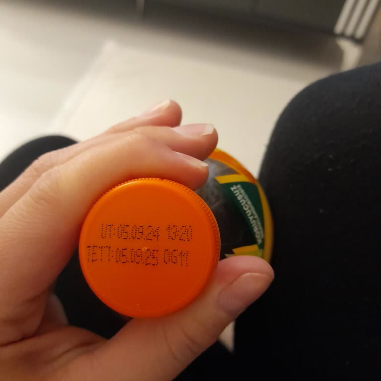 Lipton İce Tea Üç Yudum İçtim Ve Sonrasında Midemde Bulantı Oluştu