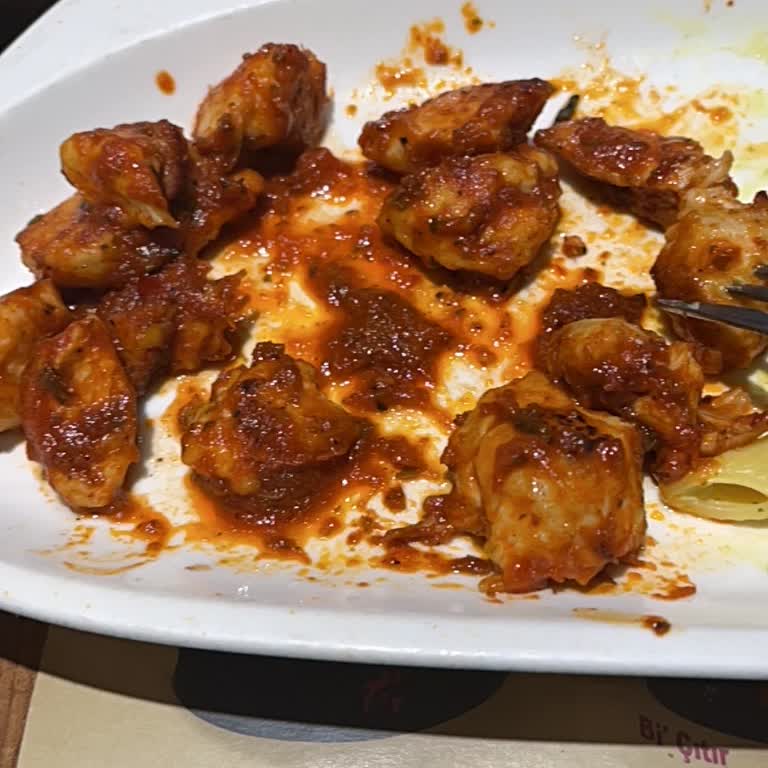 Tavuk Dünyası'nda Beklediğim Baharatlı Menü Yerine Salçalı Ürün Geldi