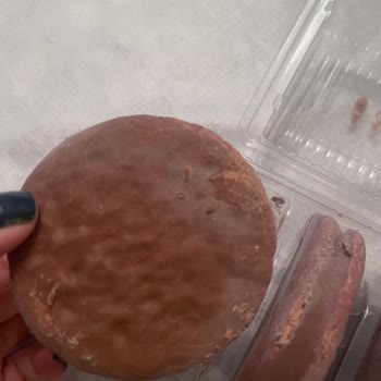 Bayat Ve Bozuk Ürün: Ülker Halley Paketinde Tazelik Sorunu