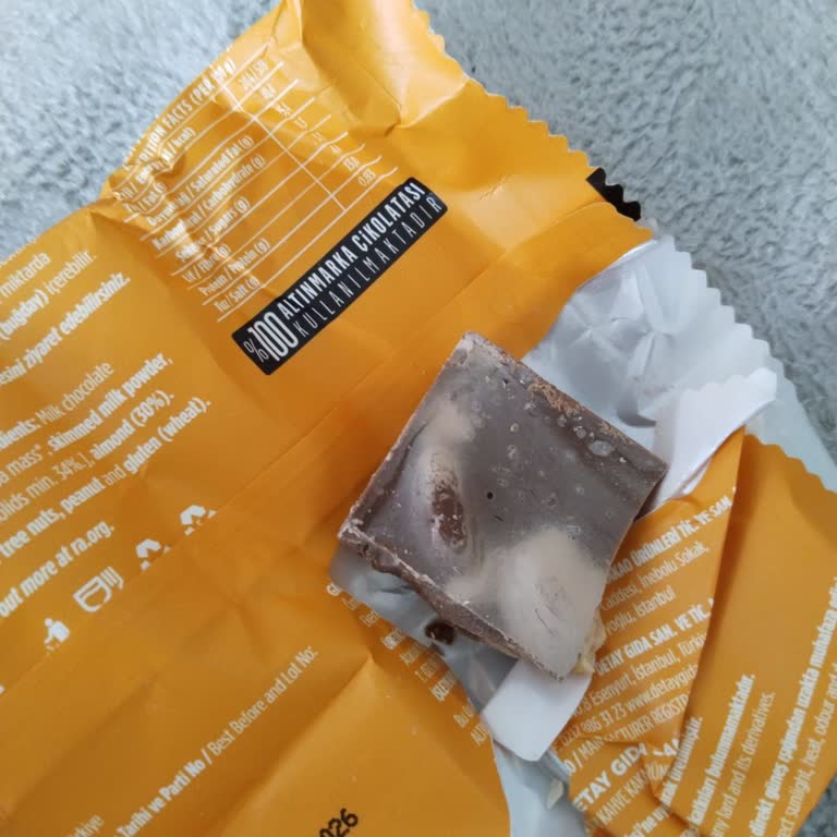 Aldığım Bademli Çikolatada Beyazlanma Sorunu