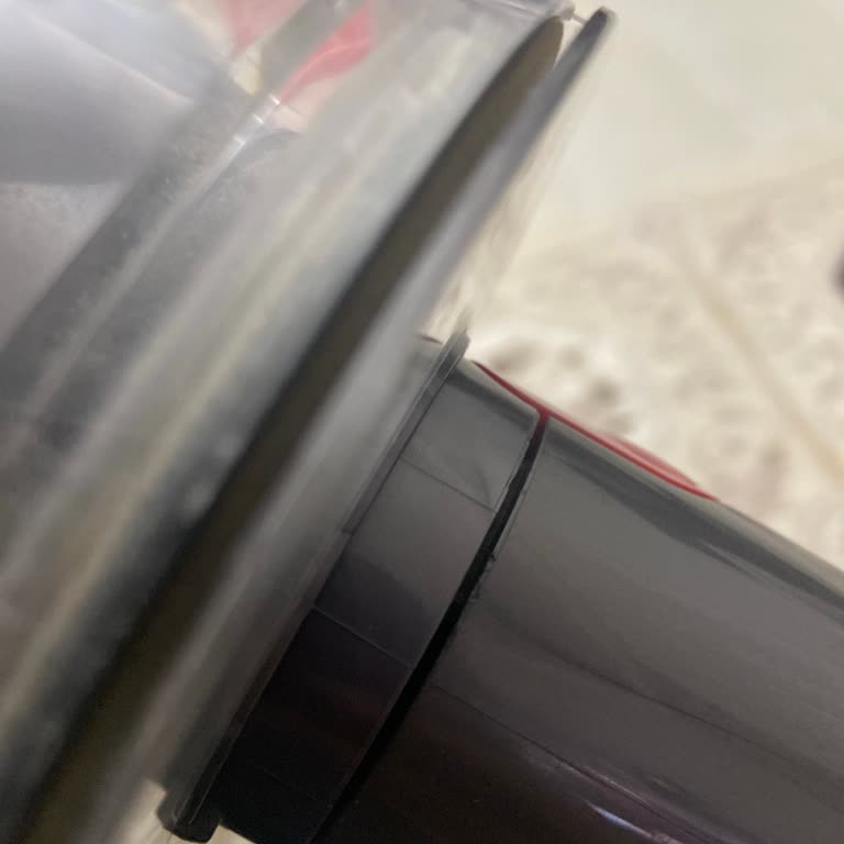 Dyson Süpürgemin Çekim Gücü Düştü Ve Müşteri Hizmetlerinden Destek Alamıyorum