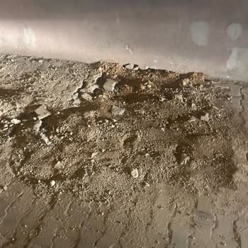 Onarımın Gecikmesi Nedeniyle Sokakta Toz Ve Park Sorunu Yaşıyoruz