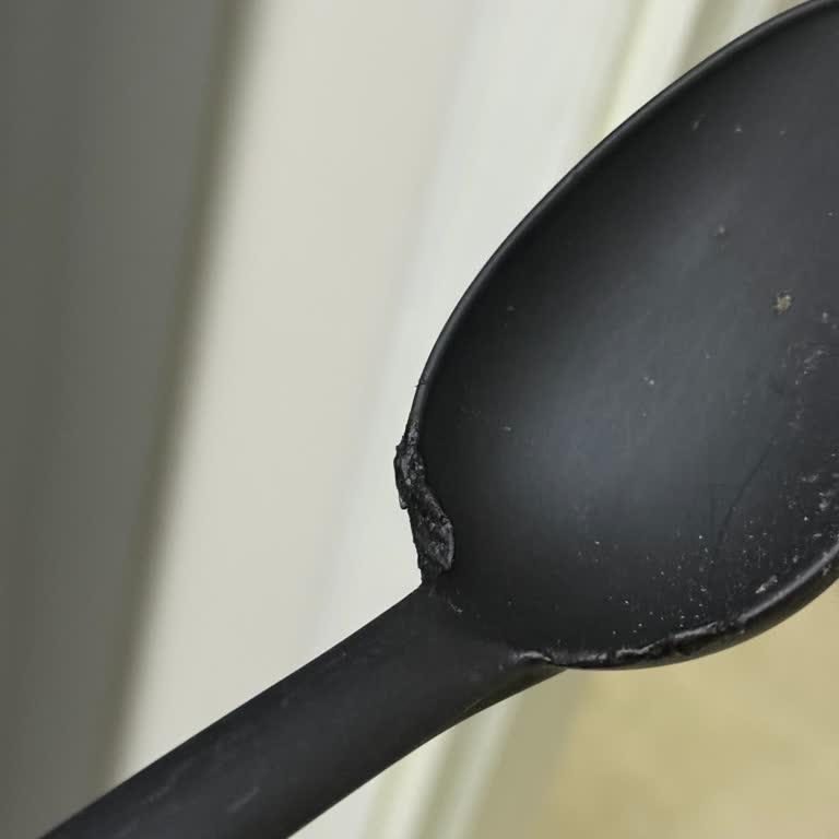 Tefal Bulaşık Makinesinde Eridi, Kullanımda Sorun Yaşamadım