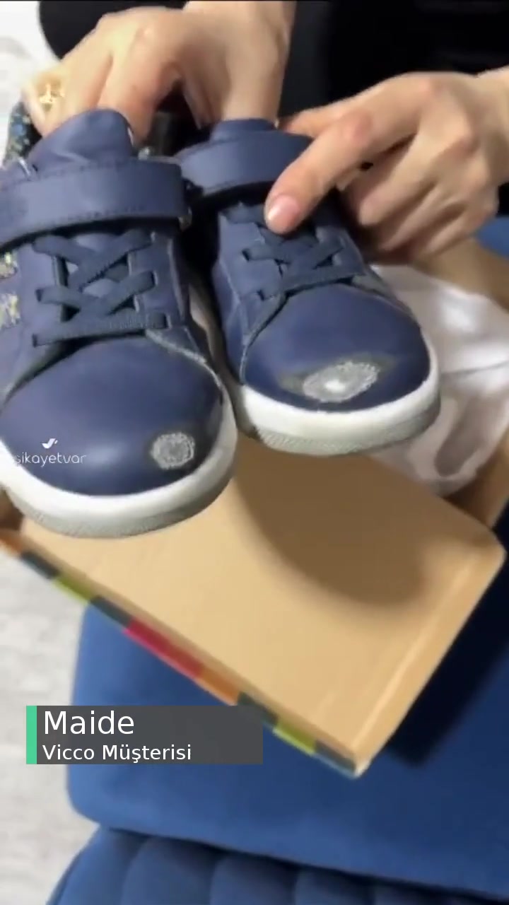Vicco Değişim Olmaması Sürekli Çöp Olan Ayakkabılarımızın Bize Geri Dönmesi! videonun kapak resmi