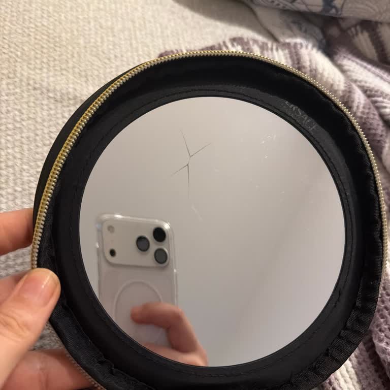 Orijinal Olmayan Parfüm, İlgisiz Müşteri Hizmetleri Ve Kırık Ürünle Hayal Kırıklığı