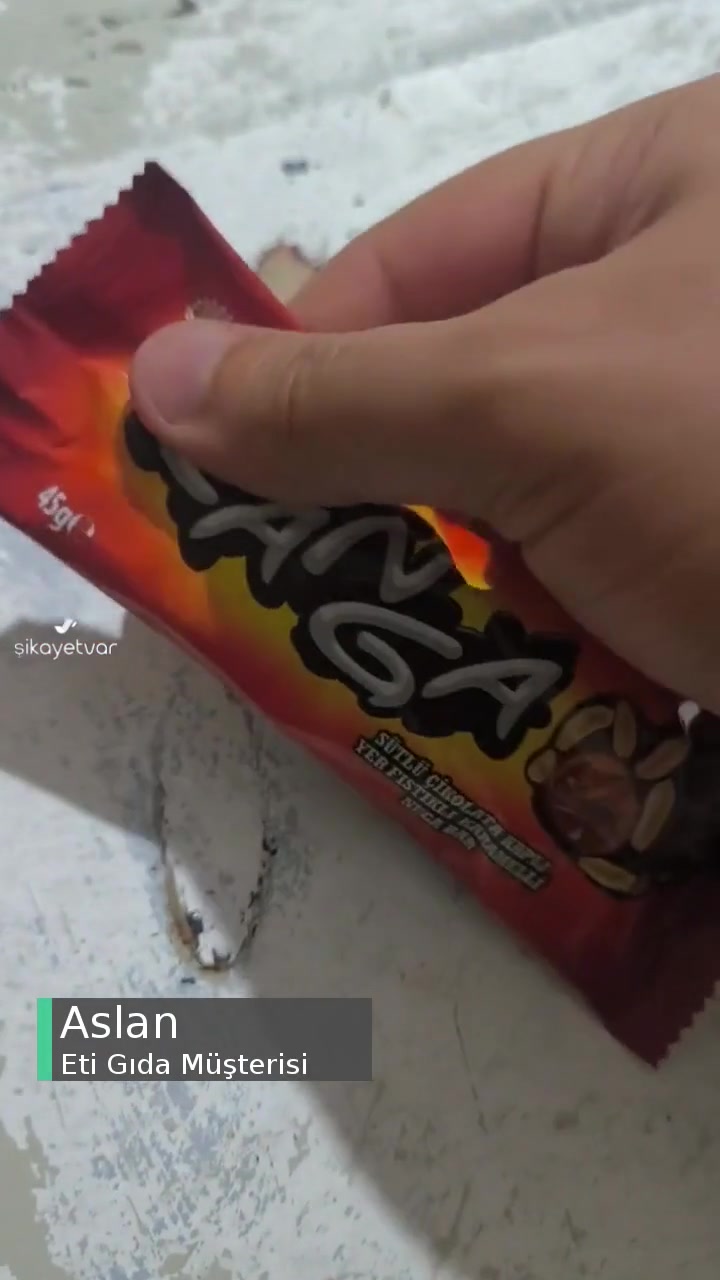 Eti Canga (45g) Üründe Üretim Hatası (Eksik Çikolata Kaplaması)! videonun kapak resmi