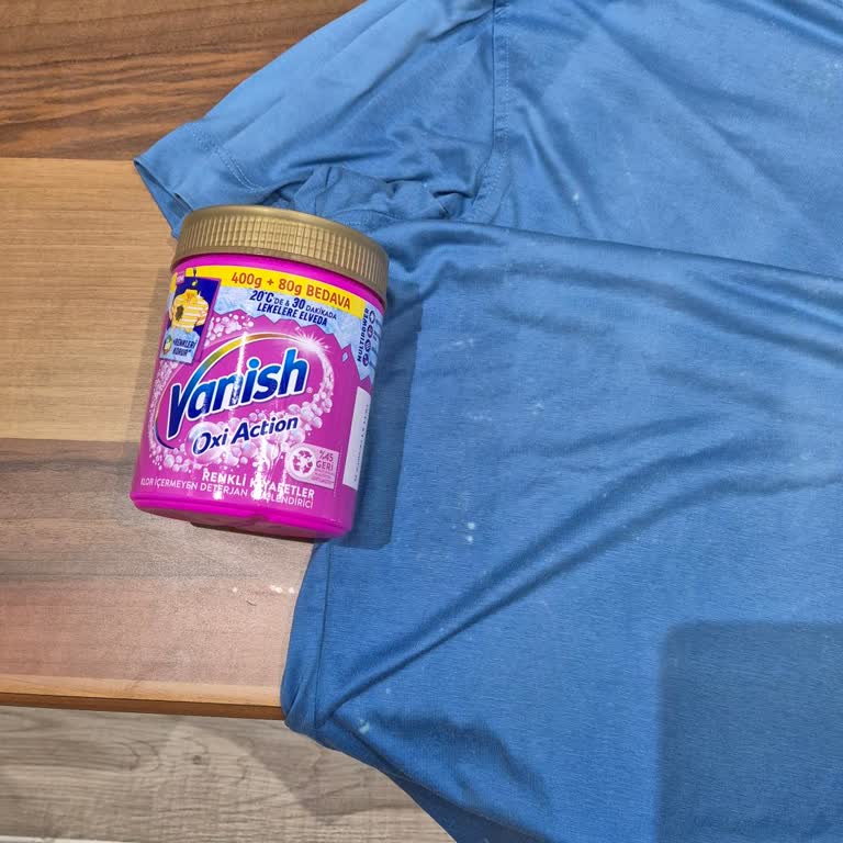 Leke Çıkarma Tozu Tişörtümde Renk Atmasına Ve Zararına Sebep Oldu