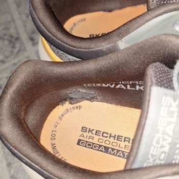 Az Kullanılmış Ayakkabıda Yanlarda Aşınma Ve Garanti Reddi