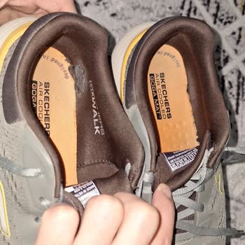 Az Kullanılmış Ayakkabıda Yanlarda Aşınma Ve Garanti Reddi