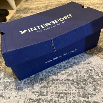 Intersport Siparişim Kullanılmış ve Etiketsiz Geldi Orijinalliğinden Şüpheliyim