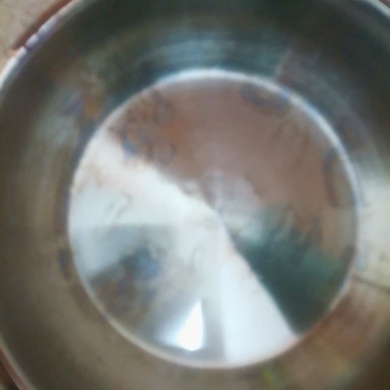 Bonera Karnıyarık Tenceresinde İlk Kullanımda Kalıcı Lekeler Ve Sararma Sorunu