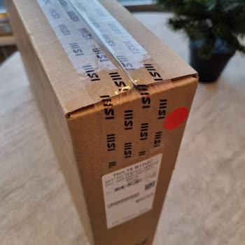 MSI Notebook Kutusunda Orijinal Olmayan Bant Şüphesi