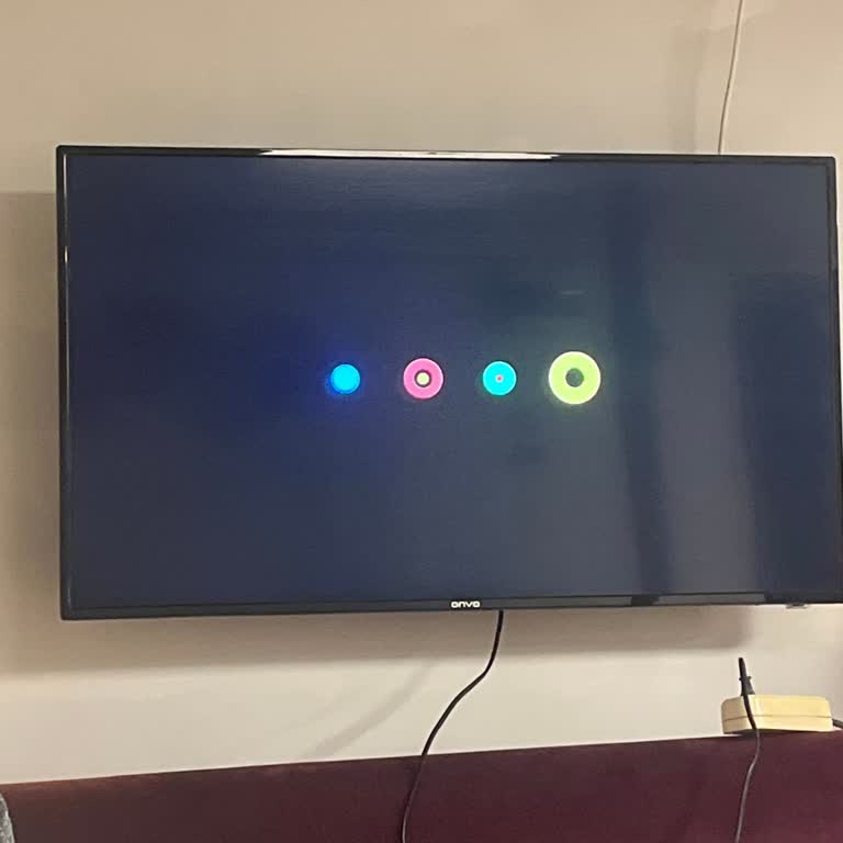 Onvo OV50300 Televizyon Açılmıyor, Renkli Dairelerde Takılı Kalıyor