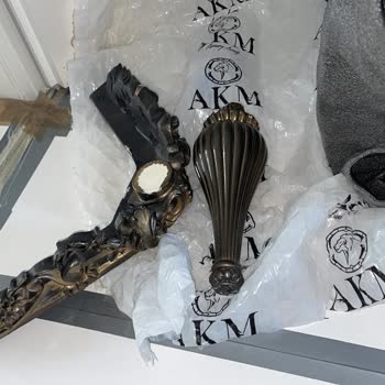 Kırık Ve Hatalı Mobilyalar, 3 Yıldır Çözülmeyen Sorun