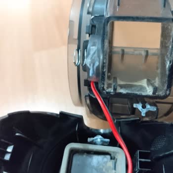 Arnica Solara Dik Süpürgenin Kırılan Parçası İçin Garanti Dışı Bırakılması Ve Mağduriyet