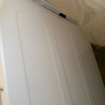 LG W4W8BVKKWHM Washer-Dryer Delivered Damaged And Refund Delayed