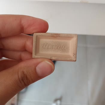 Aldığım Ülker Napoliten Çikolatanın Rengi Ve Tadı Bozuk Çıktı