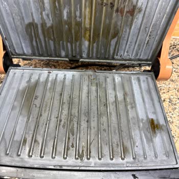 Tost Makinesi Sürekli Ekmek Yakıyor, Servis Ve Müşteri Hizmetleri Çözüm Sunmuyor