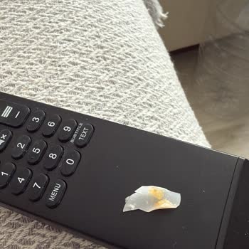 Helva Siparişimde Tehlikeli Plastik Parça: Gıda Güvenliği Ve İhmalkârlık