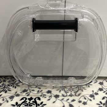 Kurutma Makinesi Su Haznesi Kapağı Kırıldı, Garanti Kapsamında Değişim Talebi