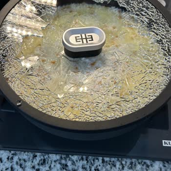 Patlayan Cam Kapak Ve Yetersiz Müşteri Hizmeti Nedeniyle Mağduriyet