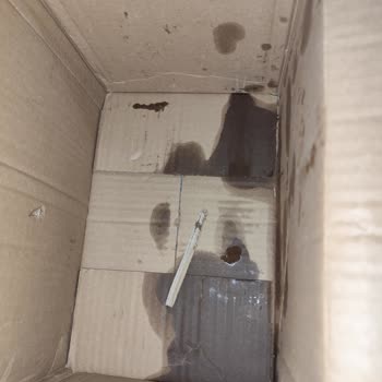 Siparişimdeki Ürünler Dökülmüş Ve Diğer Ürünlere Bulaşmış