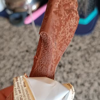 Taze Görünen Çikolatada Beklenmedik Bozukluk Ve Hijyen Endişesi