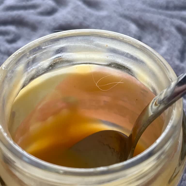 Meyve Püresinde Kıl Çıktı Çocuğuma Yedirdim