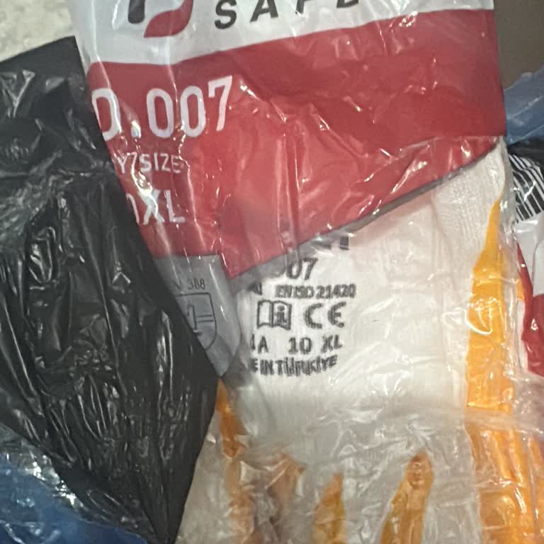 Eldiven Store Yanlış Ürün Gönderimi ve Ücret İadesinde Sorun Yaşıyorum