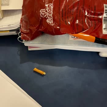 Çubuk Krakerin İçinden Kıl Çıkması Hijyen Endişesi Yarattı