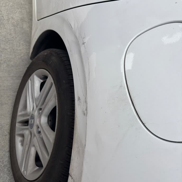 Belediye Çöp Kamyonu Aracımı İki Kez Hasara Uğrattı Çözüm Sunulmuyor