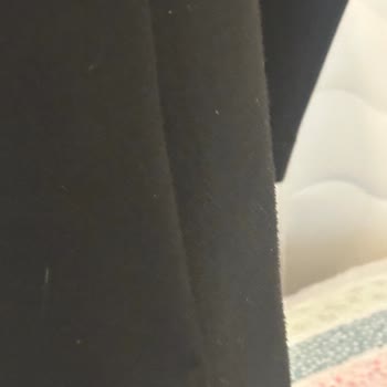 Bir Kez Giyilen Üründe Hızlı Deformasyon Ve Müşteri Hizmetleri Yaklaşımı