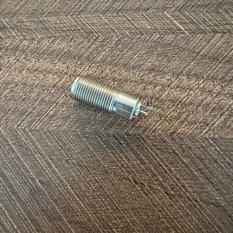 Samsung Garantisi Devam Eden TV'de Anten Soketi Sorunu ve Yüksek Onarım Ücreti