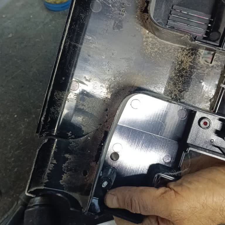 Yeni Aura Climax Rose Modelinin Kırılan Parçası Garantiye Girmedi, Servis Mağdur Etti