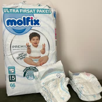 Molfix Bebek Bezinde Mazot Kokusu Ve Premium İbaresinin Olmaması