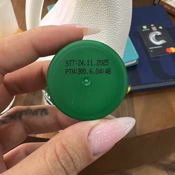 Aldığım Ayranda Üretim Hatası Ve İlgisiz Müşteri Hizmeti Hayal Kırıklığı Yarattı